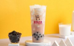 蜜雪冰城奶茶店,值得投资